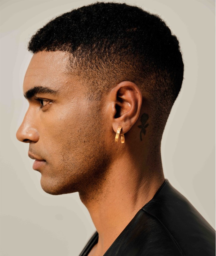 18K Gold Open Hoop Earring