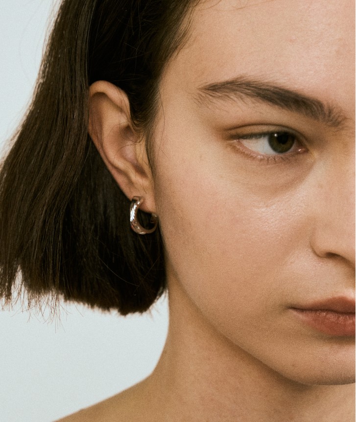 FOLIUM Deformed Earring [Silver]